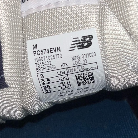 New Balance kids sneakers - Picture 5 of 5